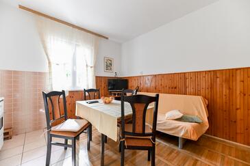 Seline, Jídelna v ubytování typu apartment, domácí mazlíčci povoleni a WiFi.