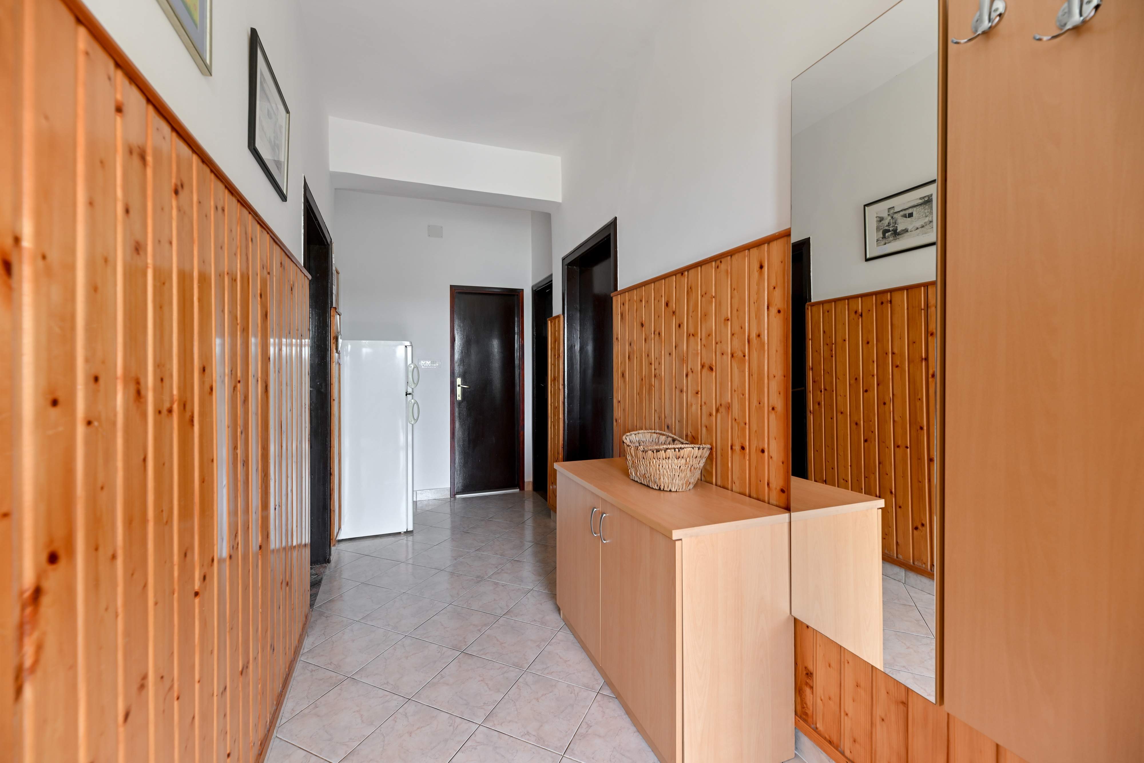 Two bedroom apartment near beach Seline, Paklenica  A-b