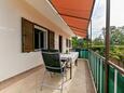 Seline, Terrasse dans l’hébergement en type apartment, avec la vue sur la mer, animaux acceptés et WiFi.