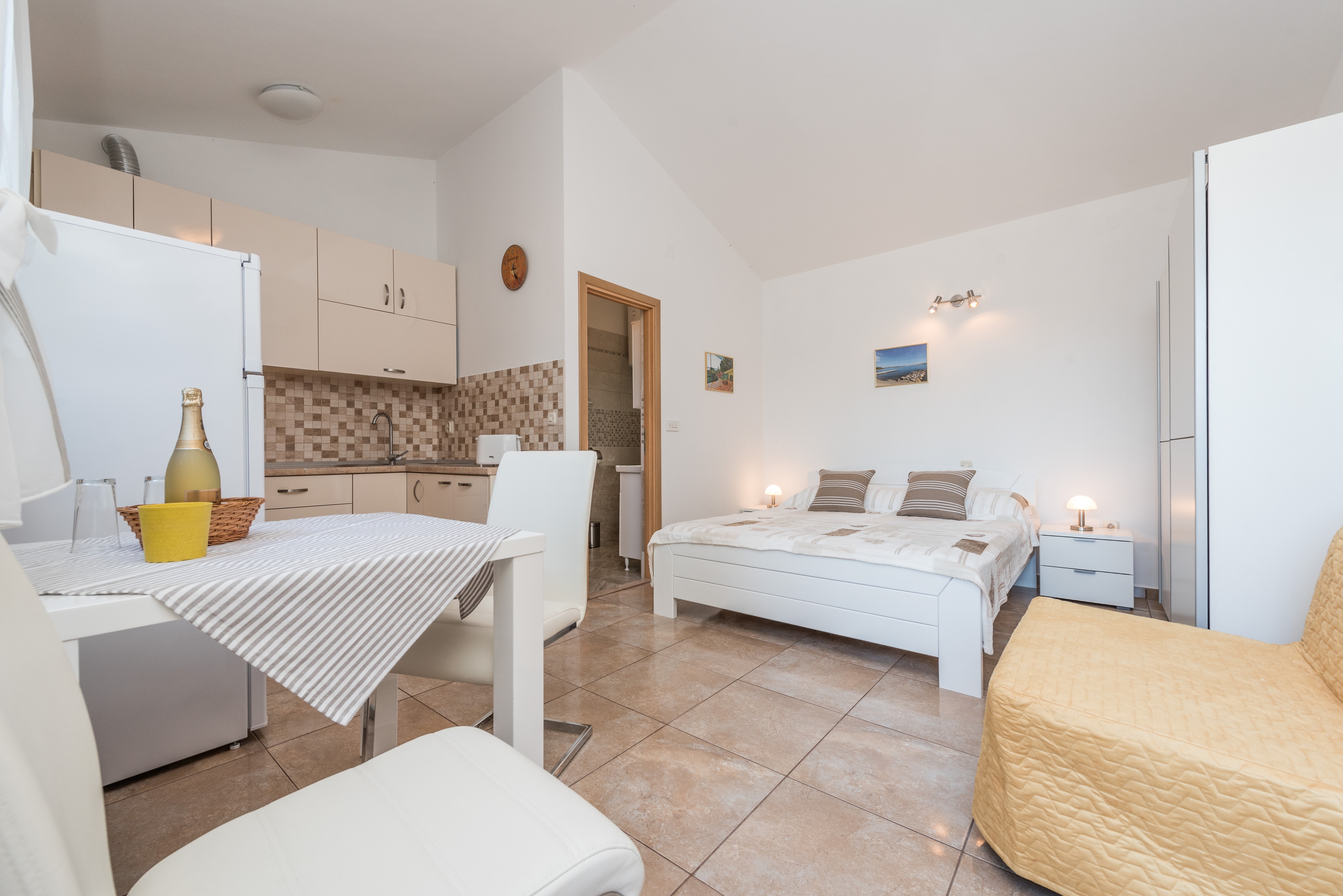 Studio flat near beach Seline (Paklenica) (AS-6564-a)