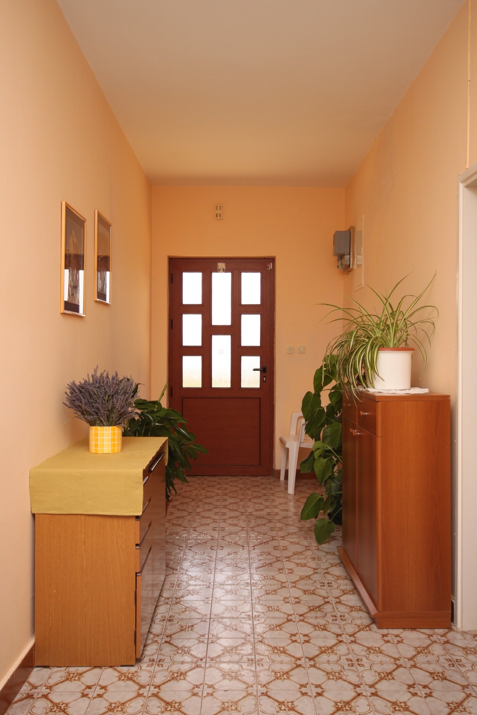 Three bedroom apartment with terrace and sea view Maslenica, Novigrad  A-a