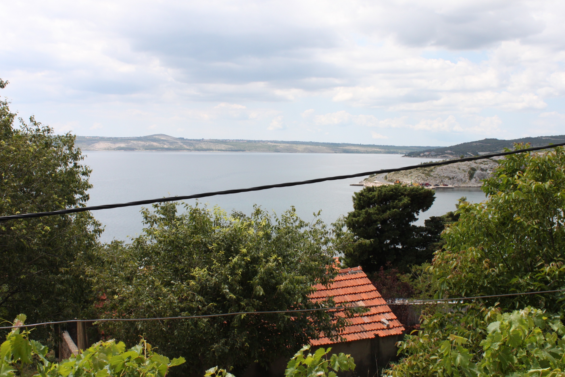 Three bedroom apartment with terrace and sea view Maslenica, Novigrad  A-a