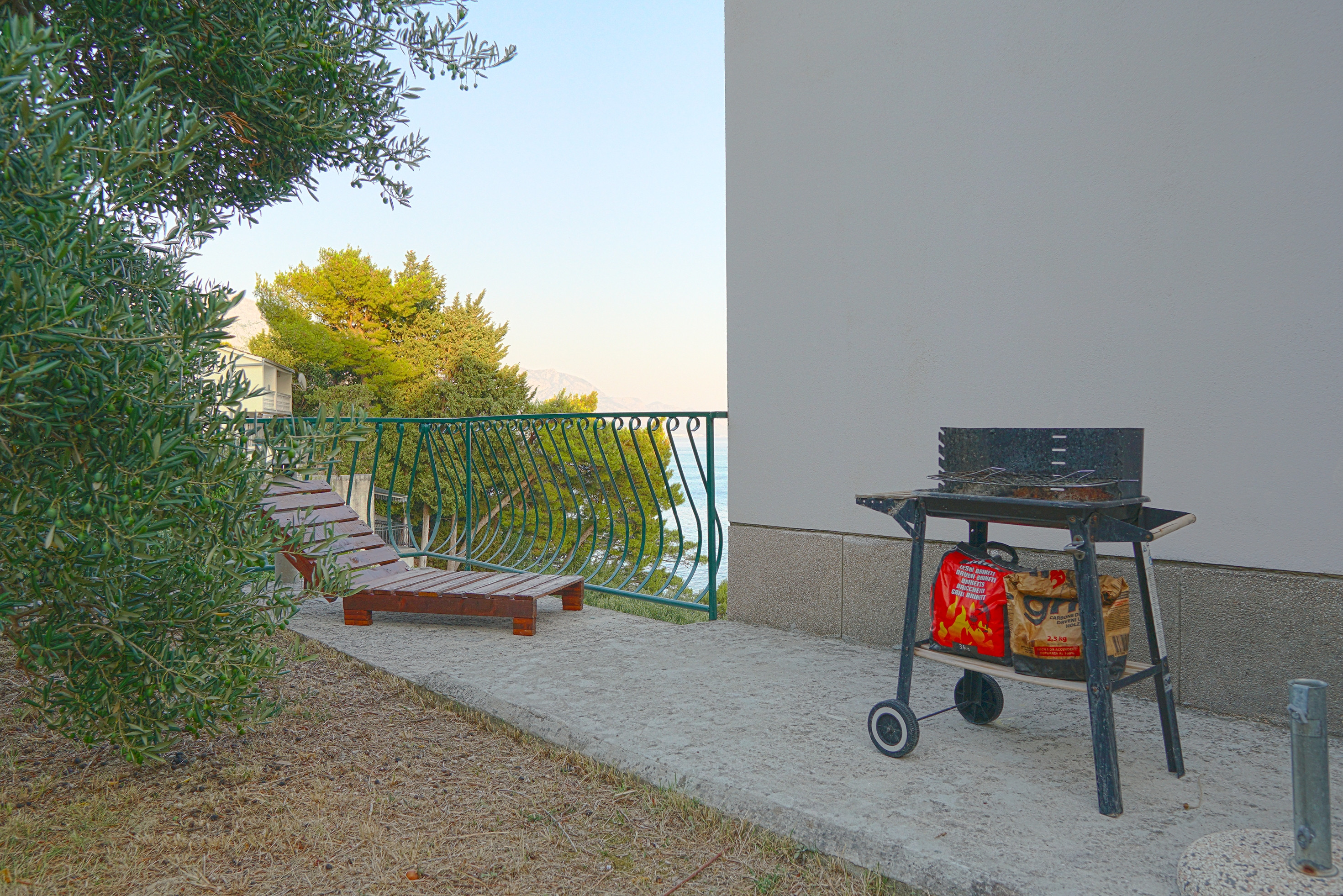 Two bedroom apartment with terrace and sea view Marušići, Omiš  A-a