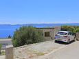 Marušići, Omiš, Parking lot 657 - Apartments with pebble beach.