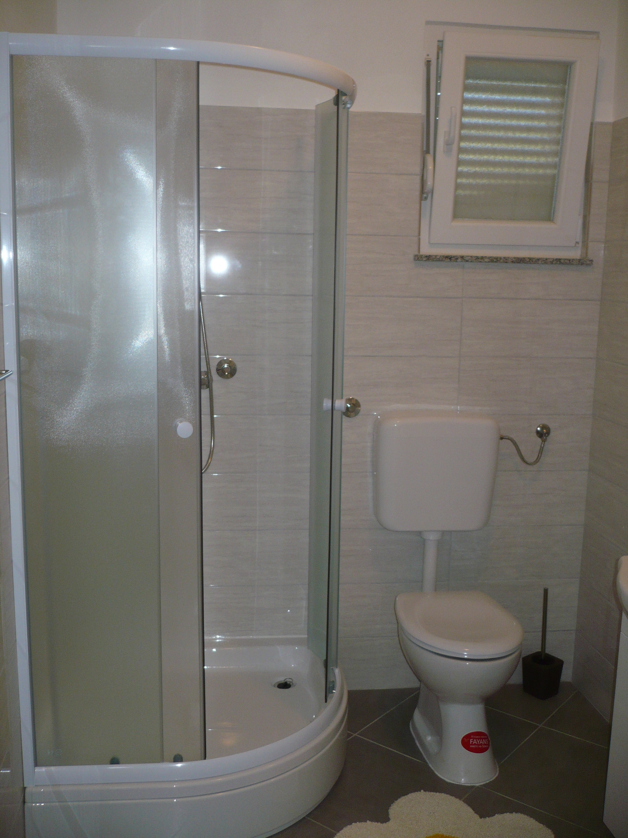Two bedroom apartment with terrace and sea view Maslenica, Novigrad  A-b
