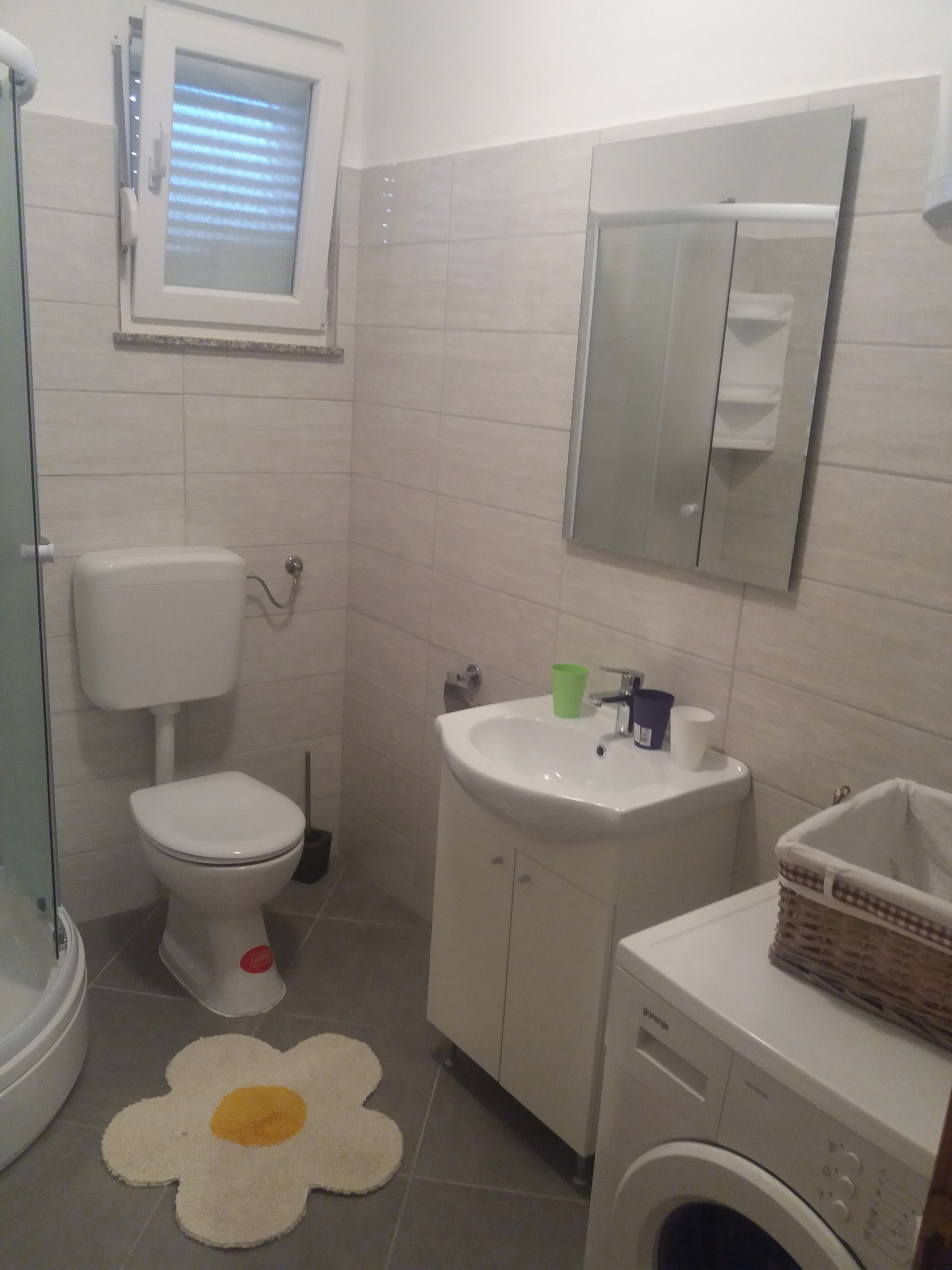 Two bedroom apartment with terrace and sea view Maslenica, Novigrad  A-b
