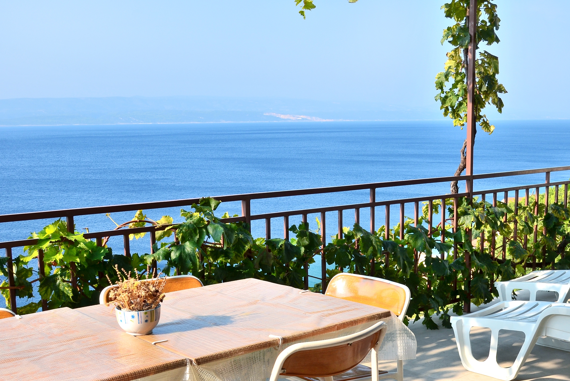 Three bedroom apartment near beach Pisak, Omiš (A-658-a)