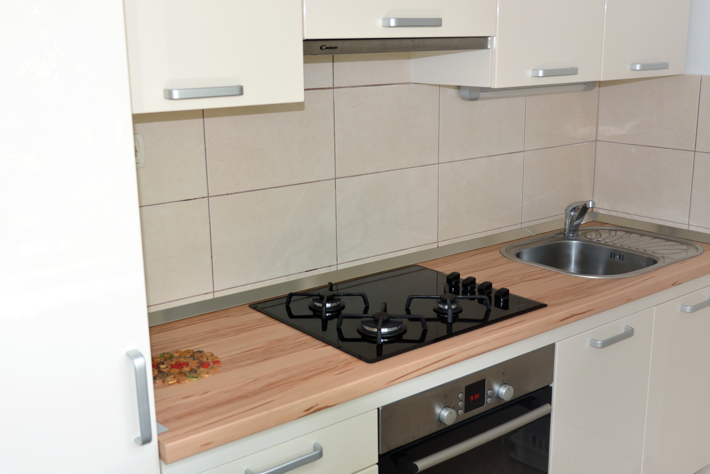 Top Omiš Pisak Top Omiš Pisak