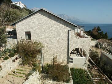 Pisak, Omiš, Alloggio 658 - Appartamenti affitto vicino al mare con la spiaggia ghiaiosa.