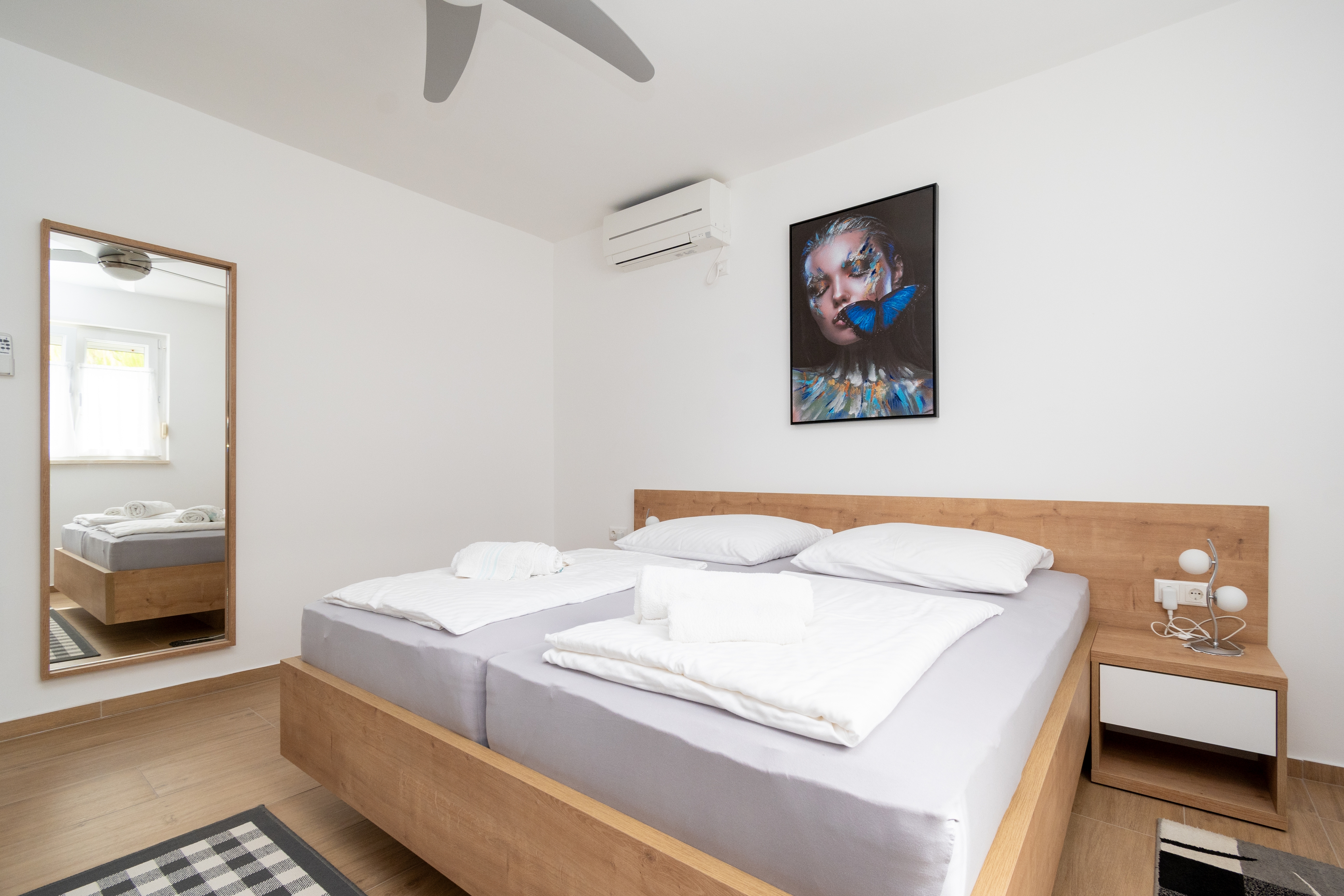 One bedroom apartment with terrace Starigrad, Paklenica  A-a