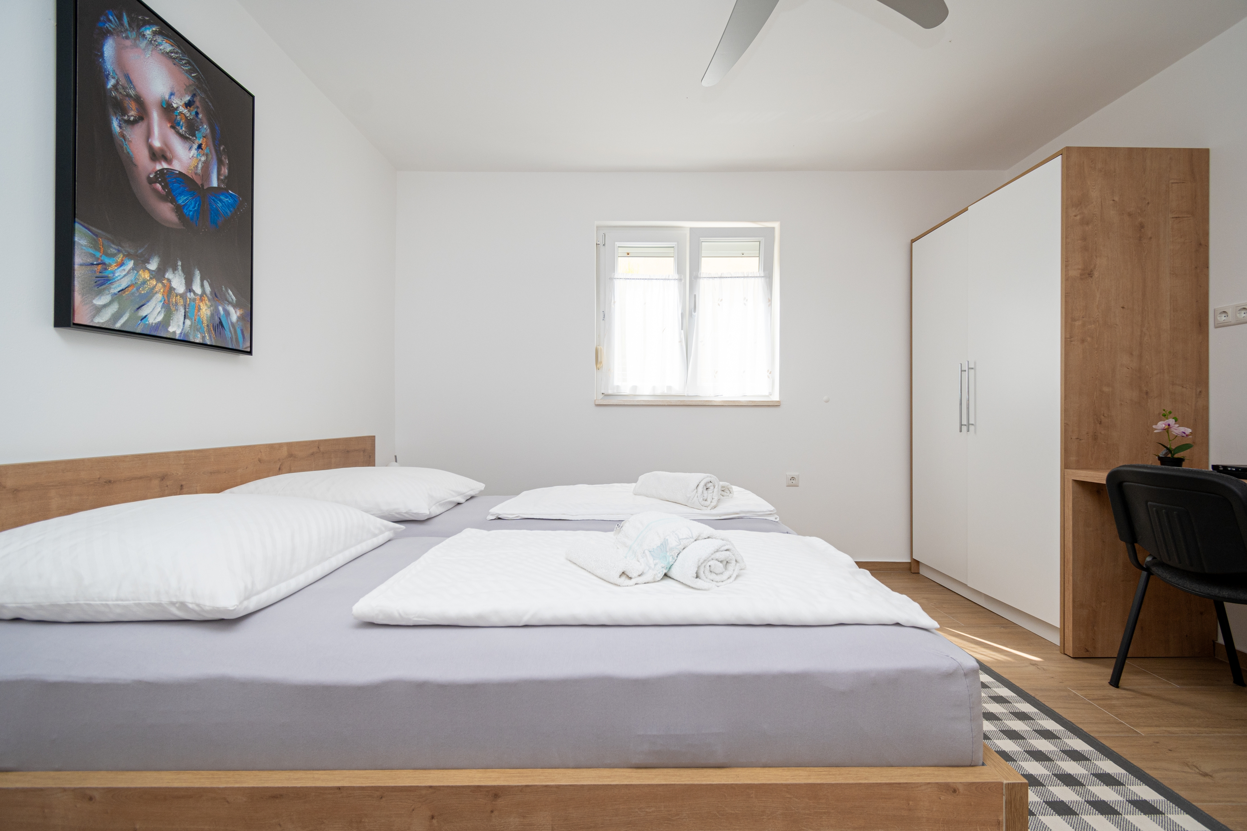 One bedroom apartment with terrace Starigrad, Paklenica  A-a