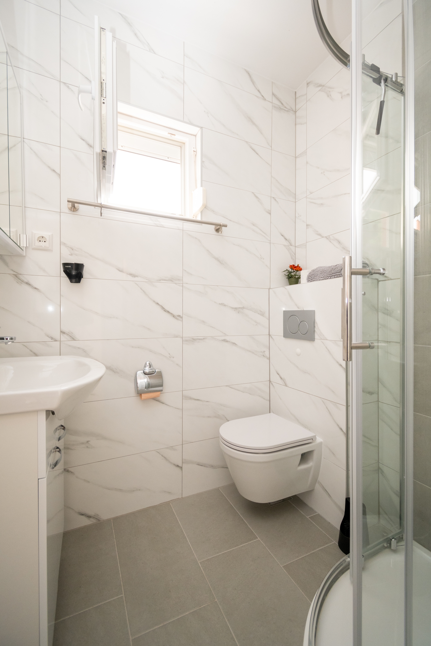 Two bedroom apartment with terrace Starigrad, Paklenica  A-b