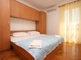 Ložnice 3 Novalja, Ložnice 3 v ubytování typu apartment, s klimatizací a WiFi.