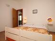 Starigrad, Ložnice 2 v ubytování typu apartment, WiFi.