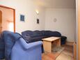Starigrad, Obývací pokoj v ubytování typu apartment, WiFi.