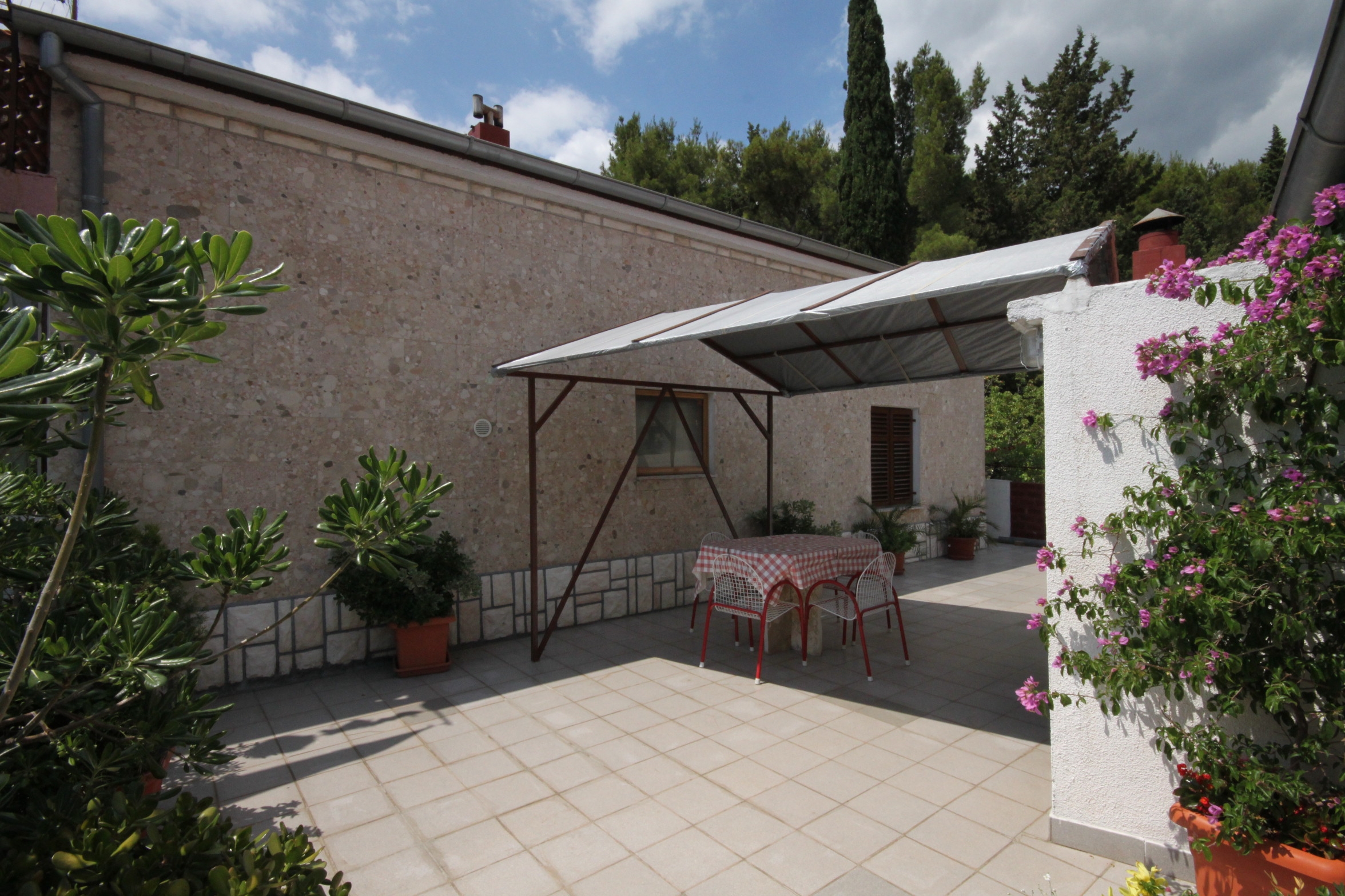 Two bedroom apartment with terrace and sea view Starigrad, Paklenica (A-6585-a) Two bedroom apartment with terrace and sea view Starigrad, Paklenica (A-6585-a)