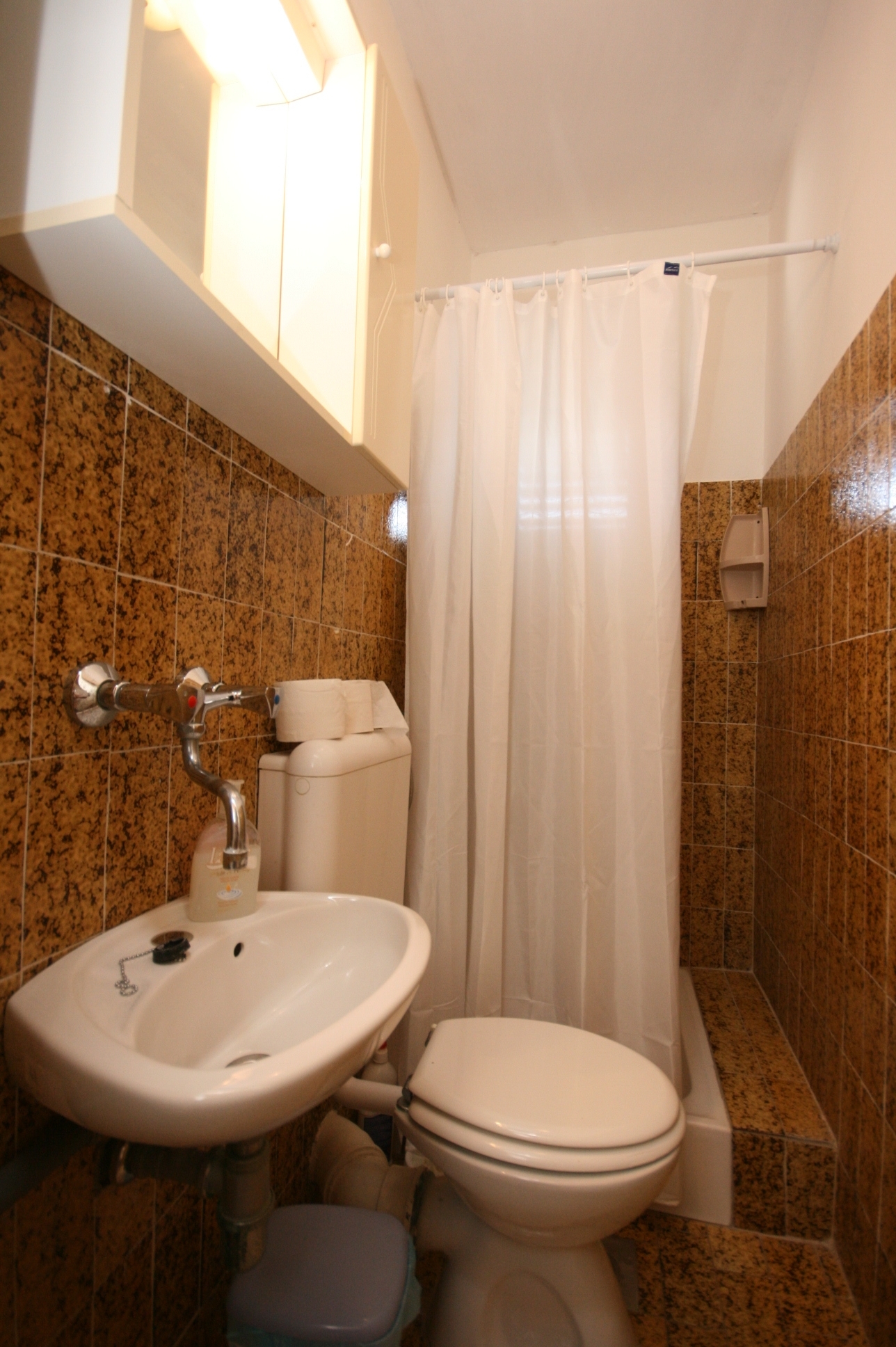 Three bedroom apartment near beach Starigrad, Paklenica  A-a
