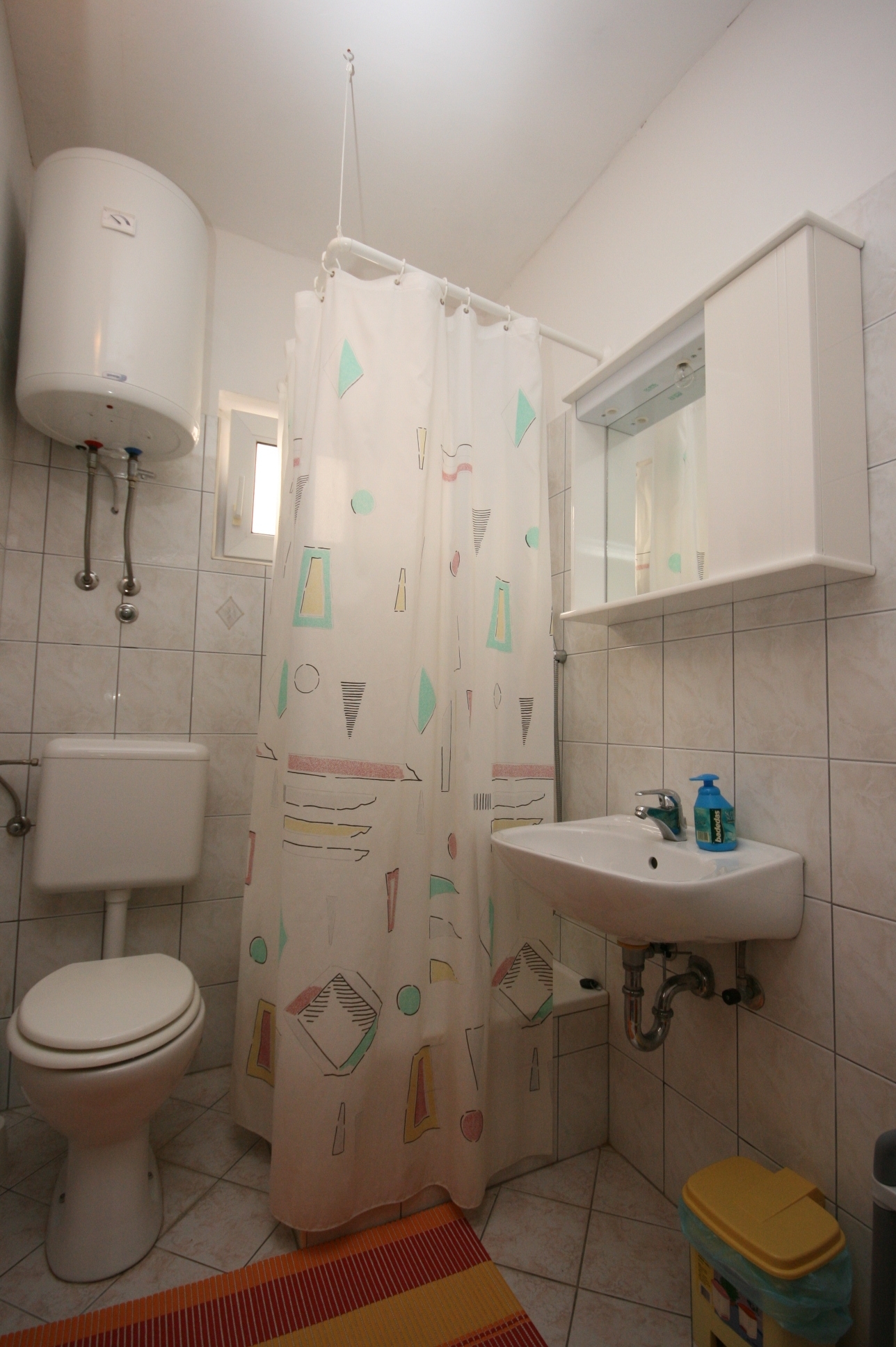 Three bedroom apartment near beach Starigrad, Paklenica  A-a