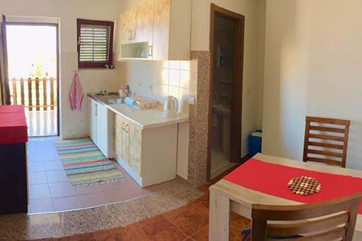 One bedroom apartment near beach Starigrad, Paklenica  A-d