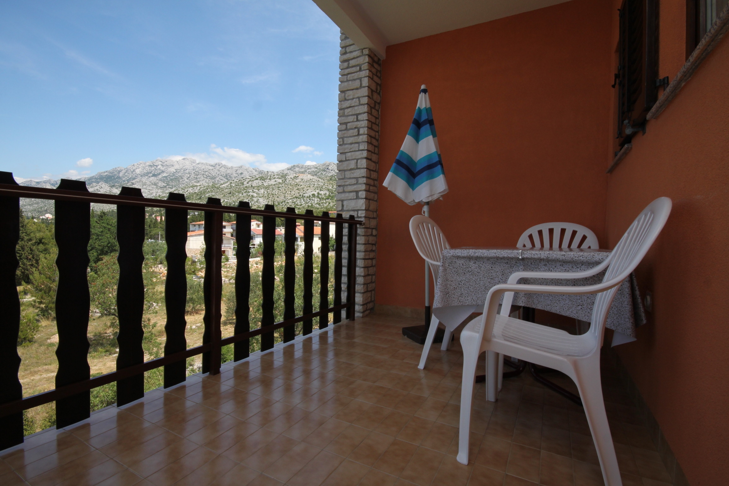 One bedroom apartment near beach Starigrad, Paklenica  A-d