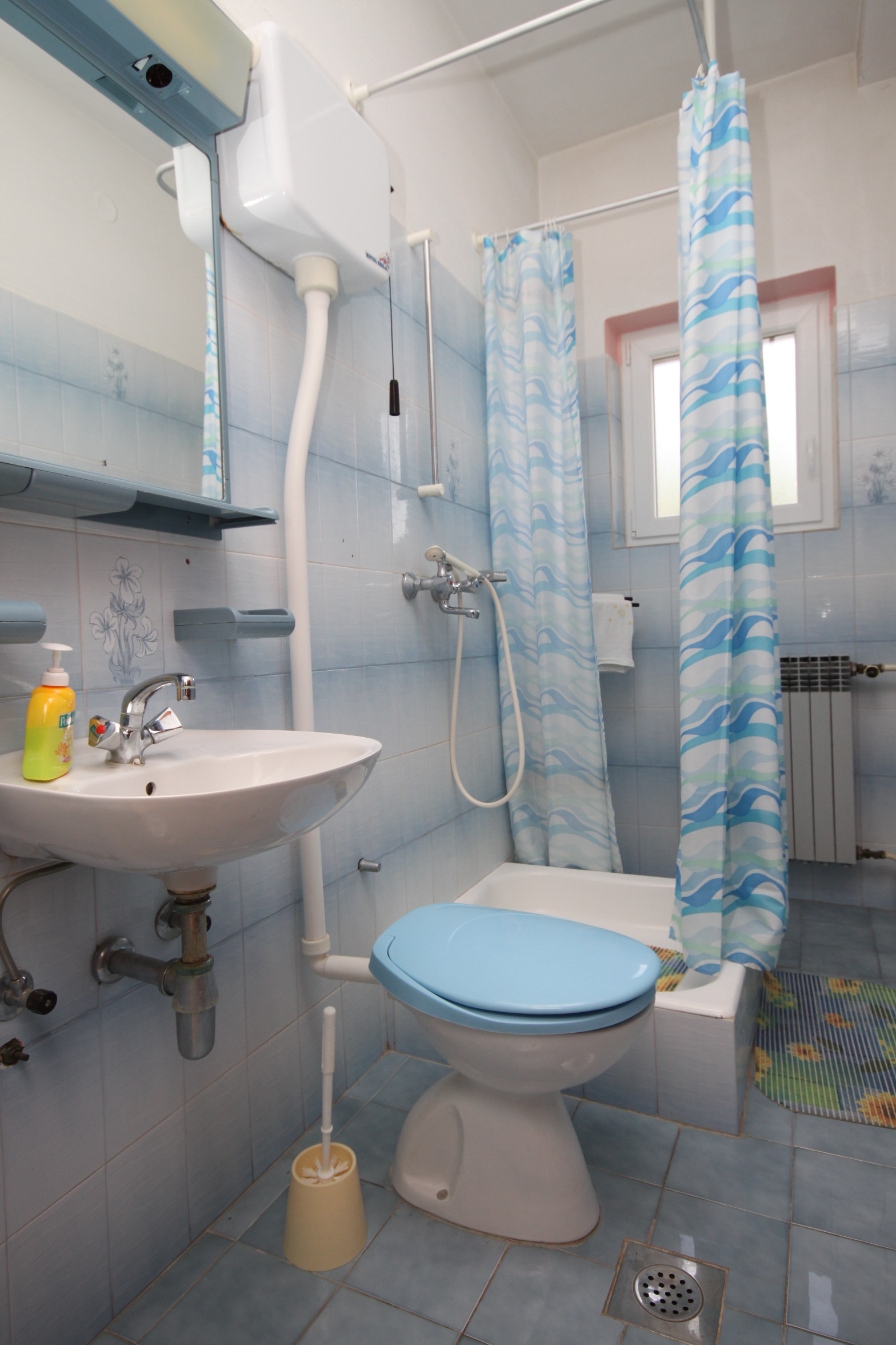 Four bedroom apartment with terrace and sea view Starigrad, Paklenica  A-a