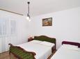 Seget Vranjica, Bedroom 3 in the apartment, (pet friendly) and WiFi.