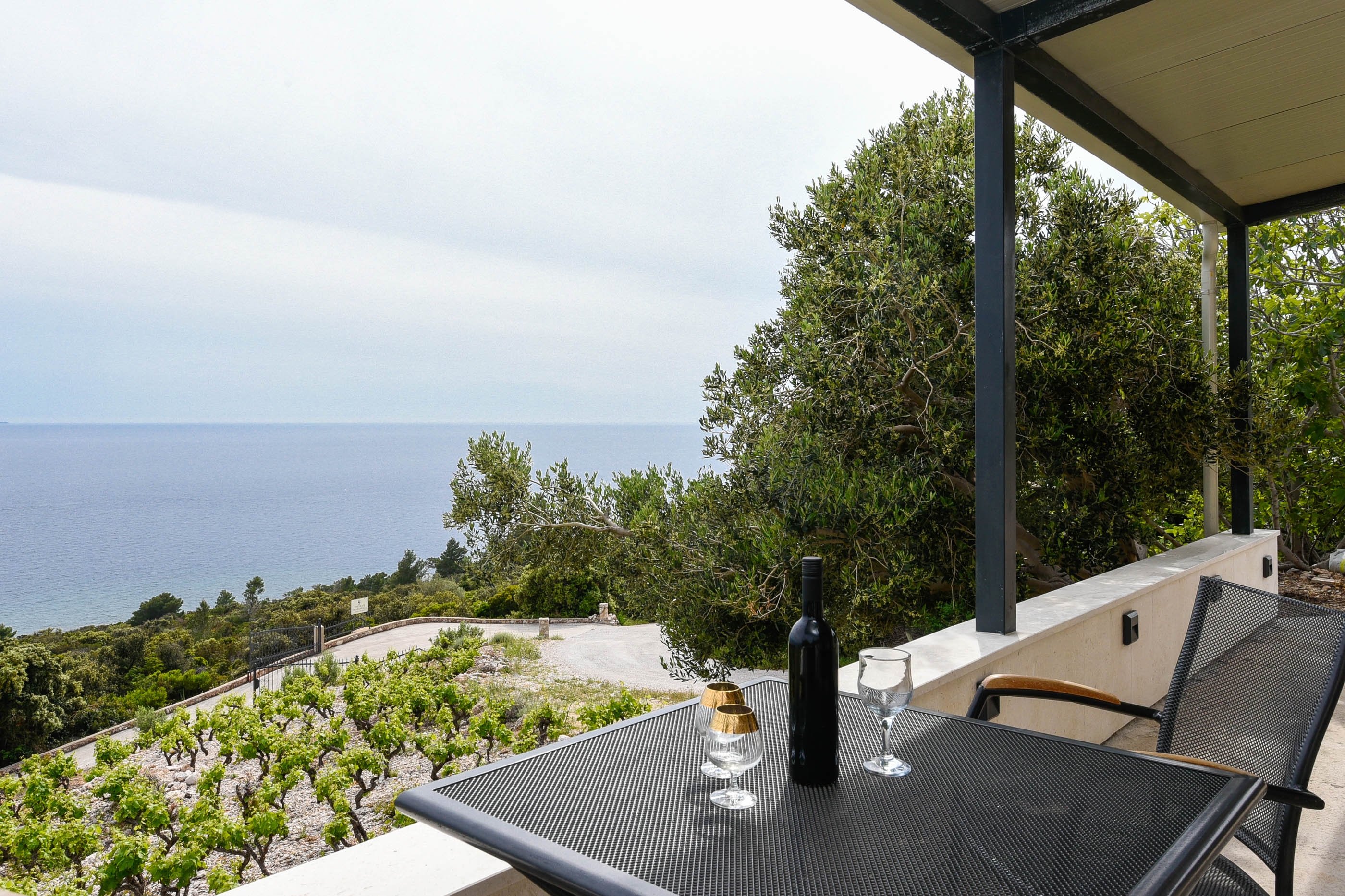 One bedroom house with terrace and sea view Dingač - Pristranj, Pelješac  K