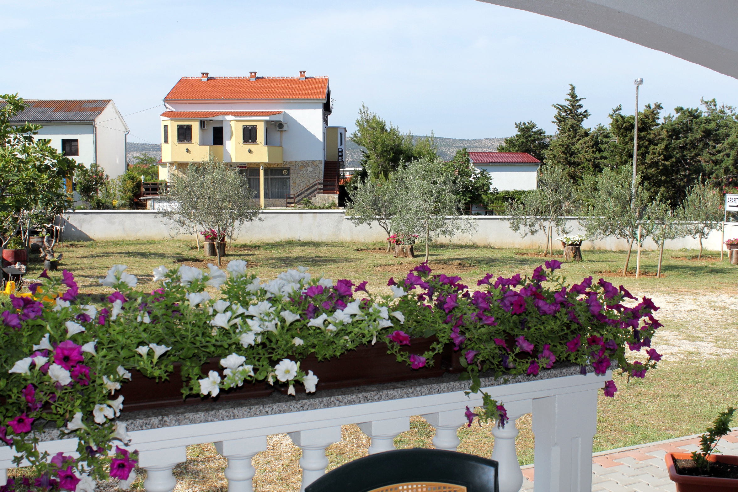 One bedroom apartment with terrace Seline, Paklenica  A-c