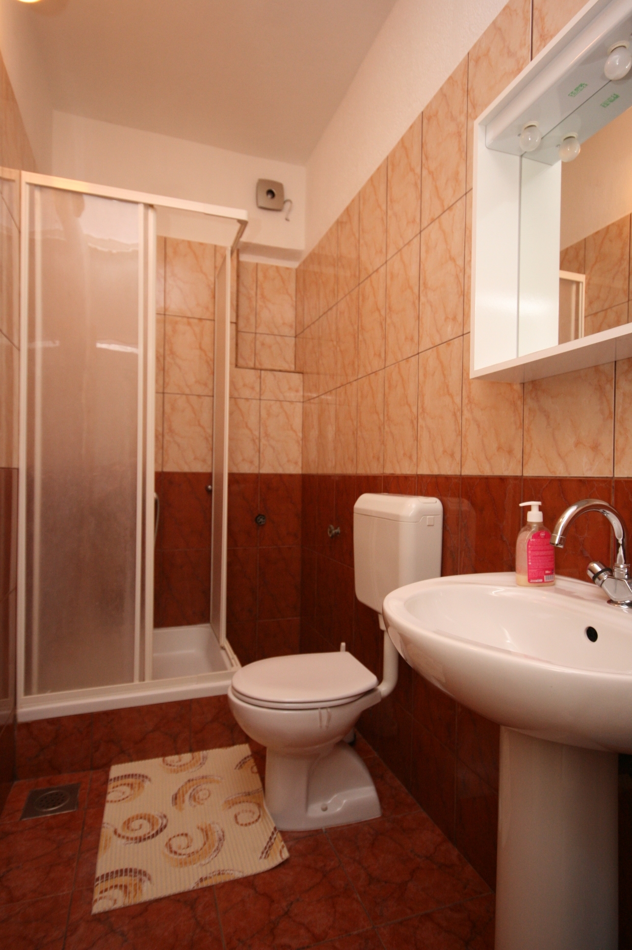 Three bedroom apartment with terrace Starigrad, Paklenica  A-a
