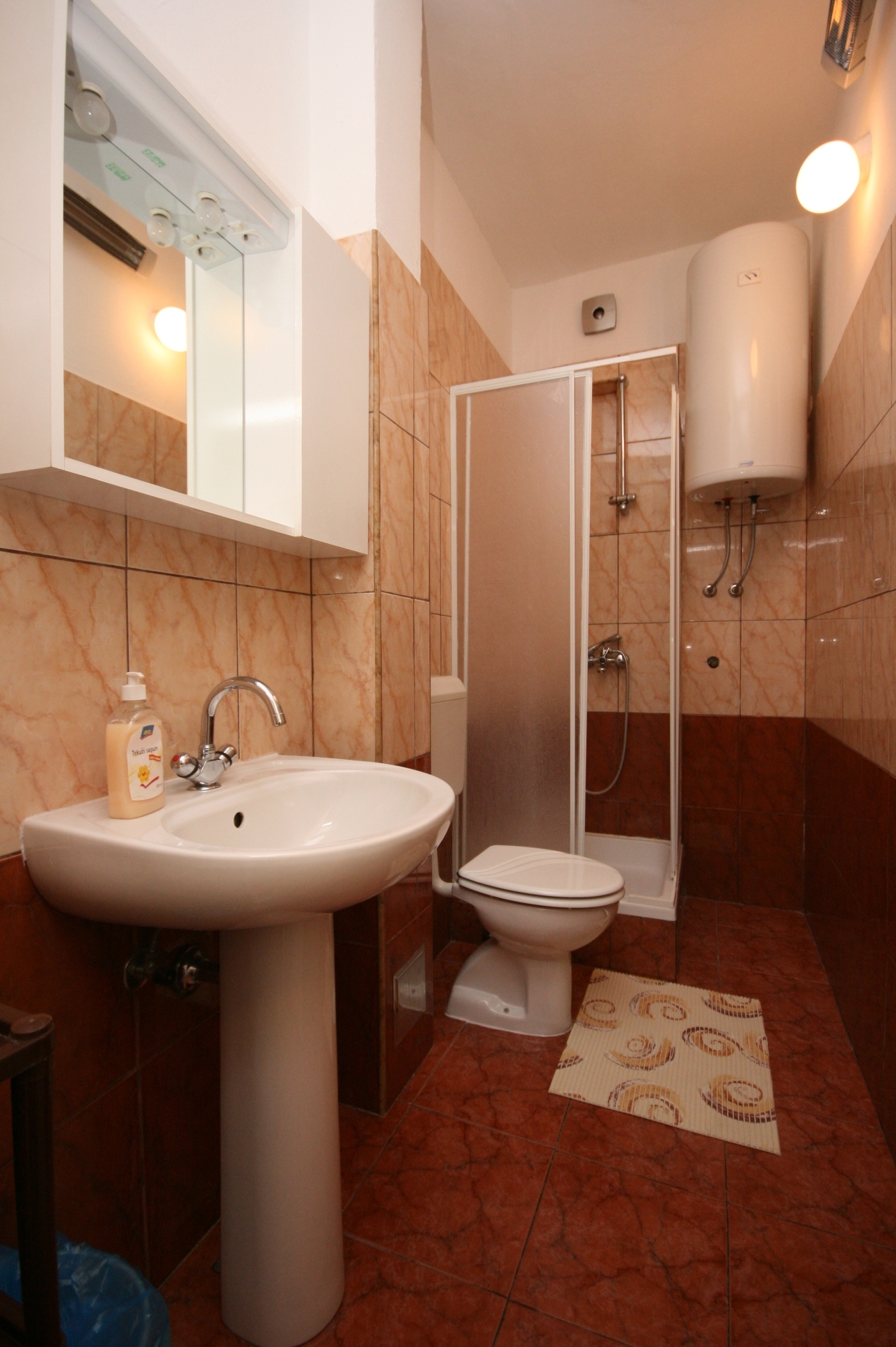 Three bedroom apartment with terrace Starigrad, Paklenica  A-a