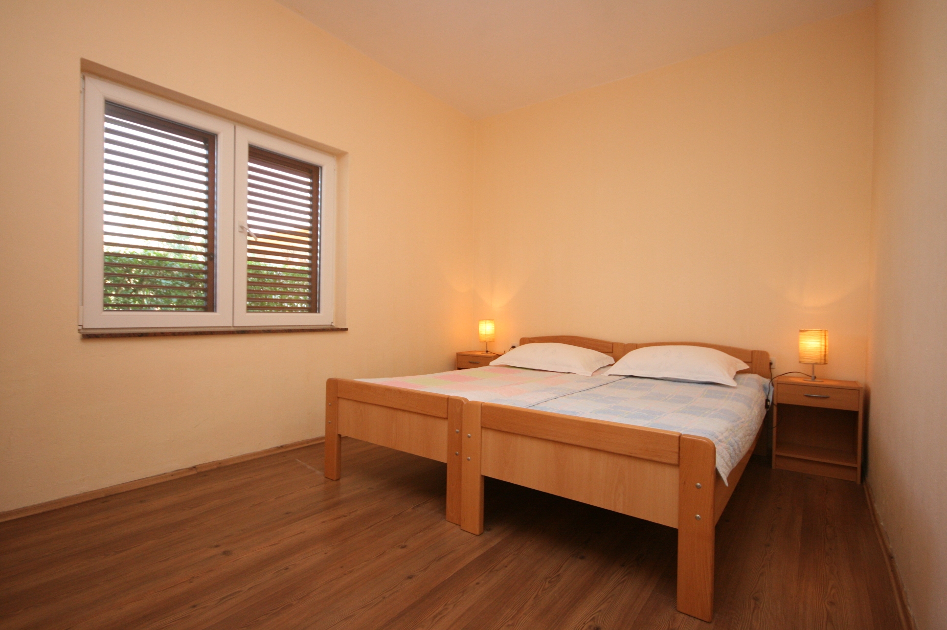 Three bedroom apartment with terrace Starigrad, Paklenica  A-a