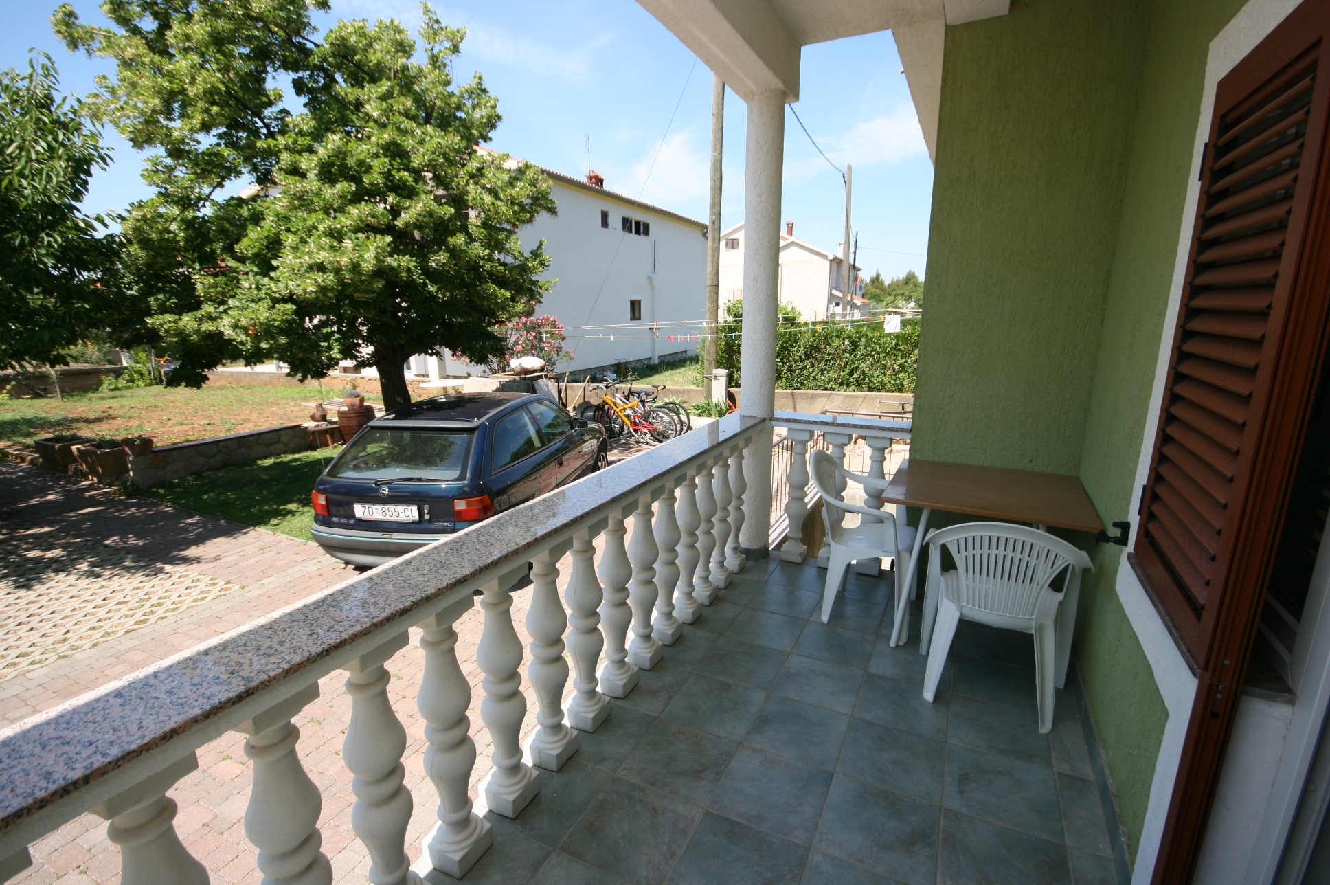 Three bedroom apartment with terrace Starigrad, Paklenica  A-a