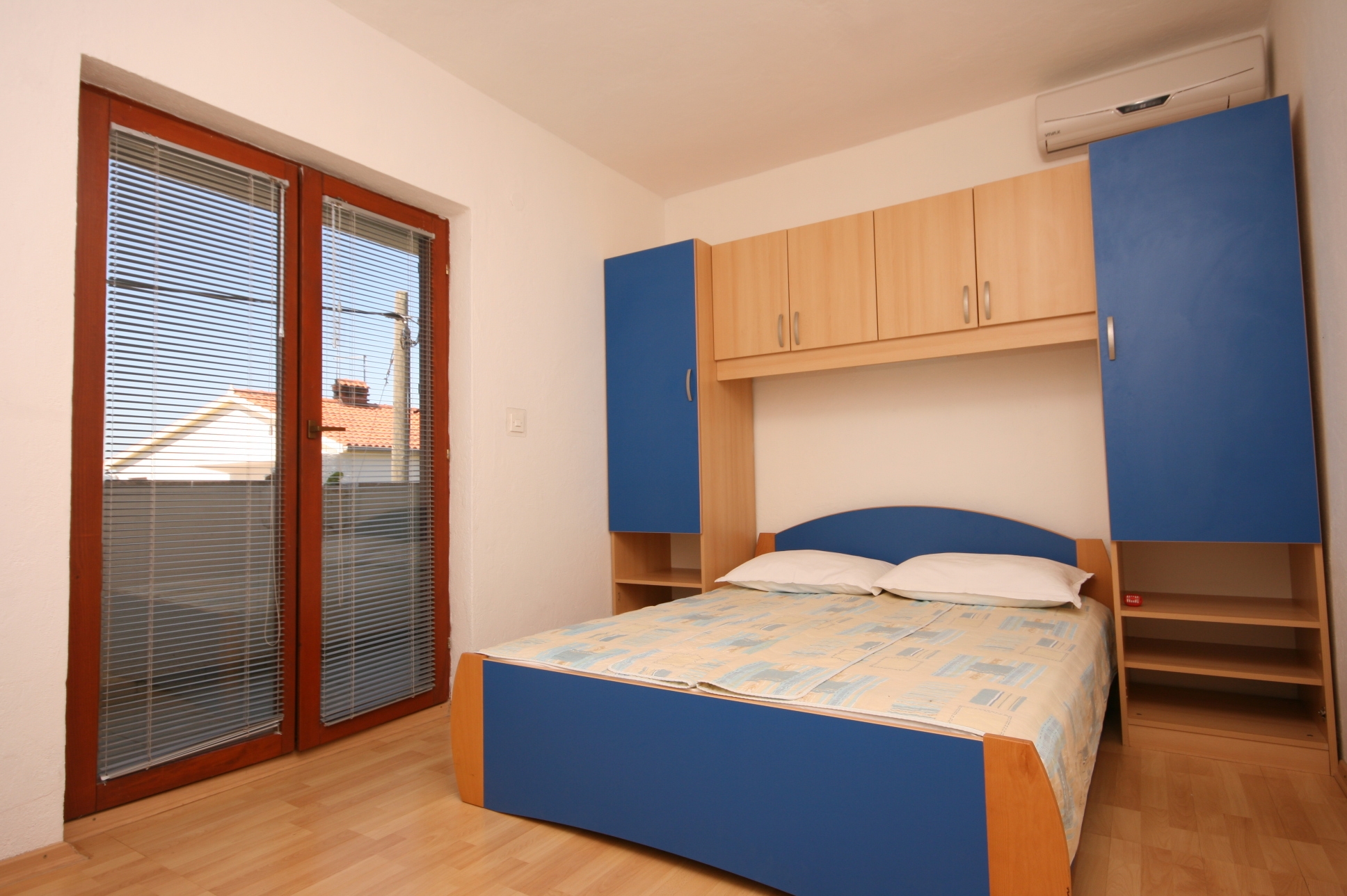 Two bedroom apartment with terrace and sea view Starigrad, Paklenica  A-b