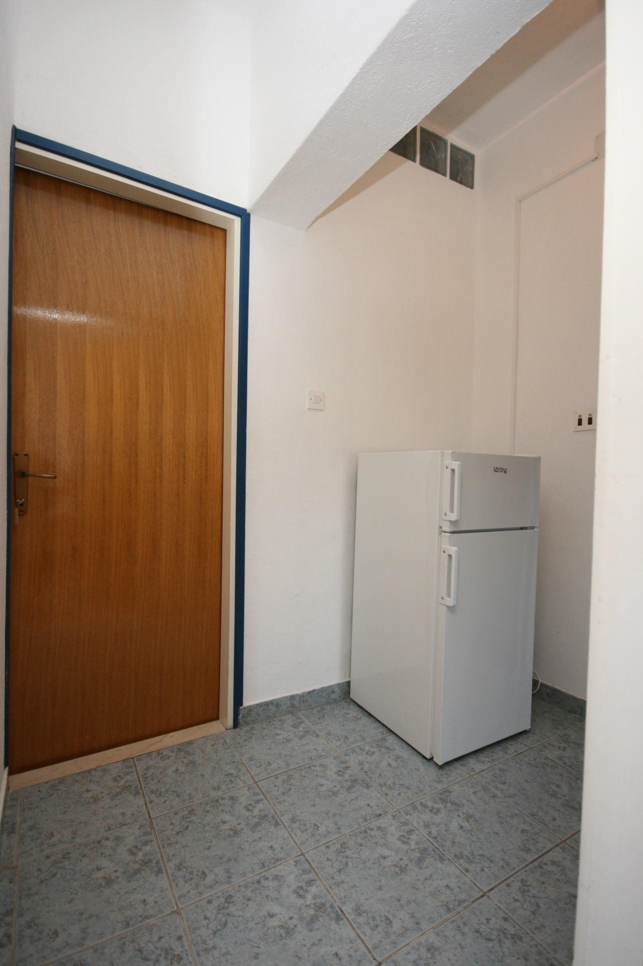 Two bedroom apartment with terrace and sea view Starigrad, Paklenica  A-b