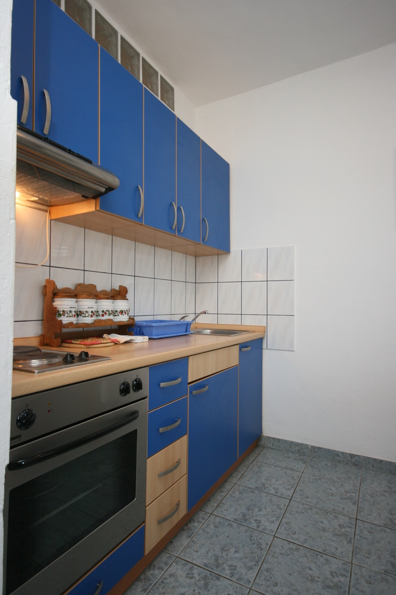 Two bedroom apartment with terrace and sea view Starigrad, Paklenica  A-b
