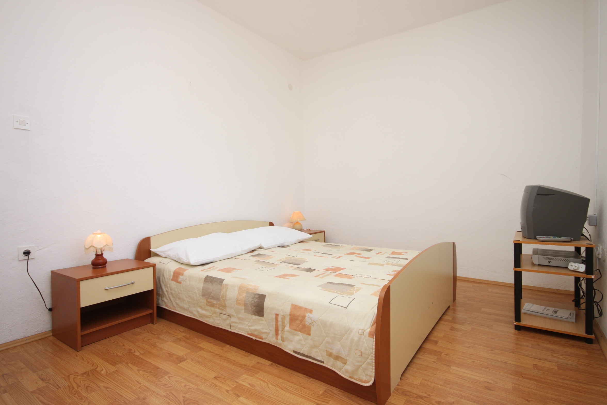 Room with air-conditioning Starigrad, Paklenica  S-a