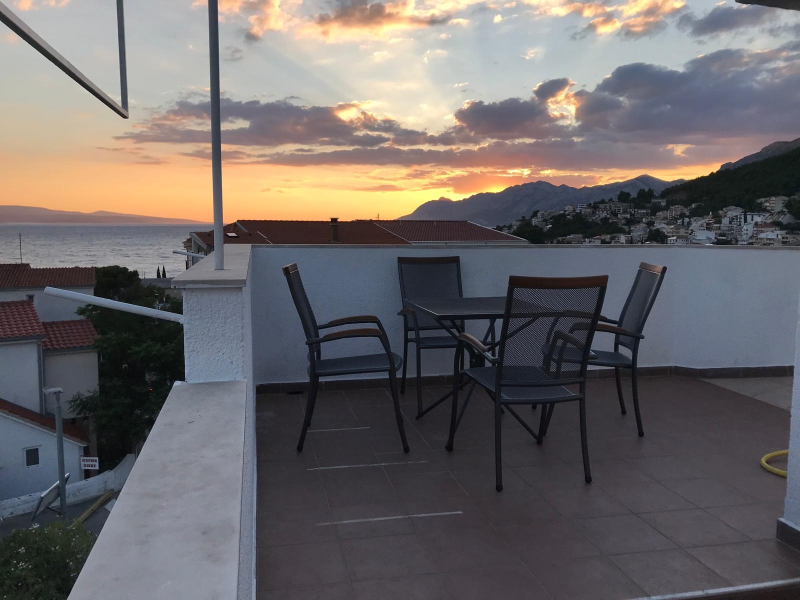Two bedroom apartment with terrace and sea view Baška Voda, Makarska (A-6612-a)