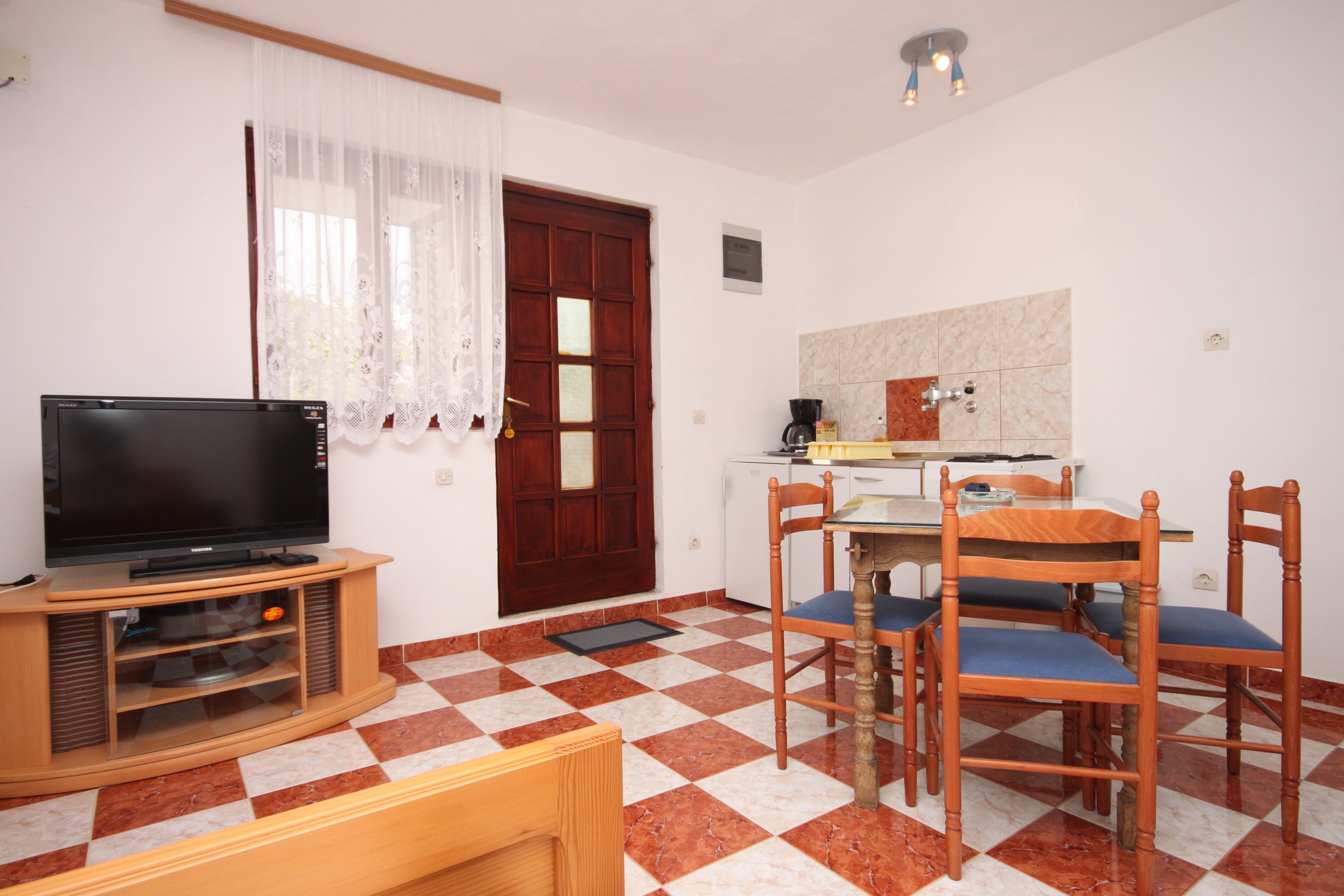 One bedroom apartment with terrace Starigrad, Paklenica (A-6618-a) One bedroom apartment with terrace Starigrad, Paklenica (A-6618-a)
