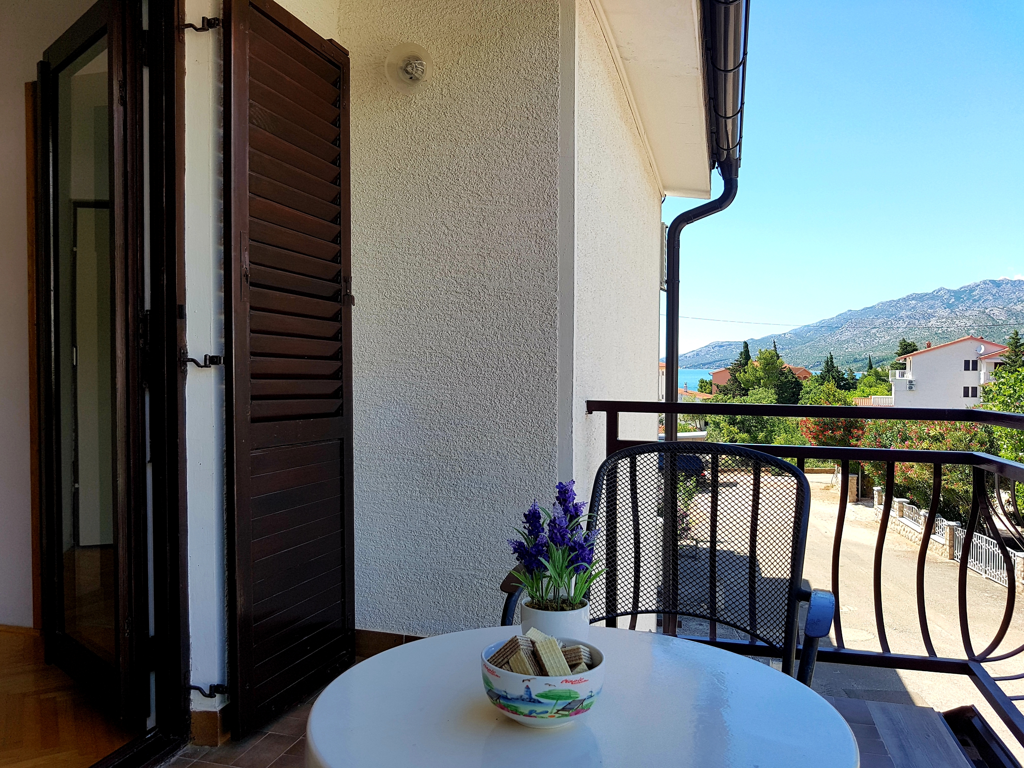 Two bedroom apartment near beach Starigrad, Paklenica  A-a