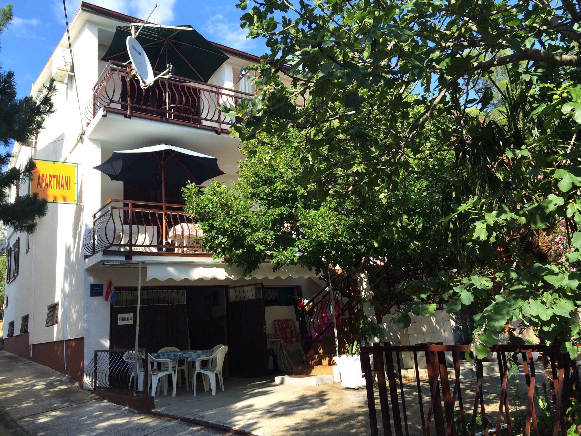 Studio flat near beach Starigrad, Paklenica (AS-6621-b) Studio flat near beach Starigrad, Paklenica (AS-6621-b)