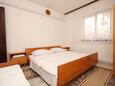 Ložnice 2 Starigrad, Ložnice 2 v ubytování typu apartment, domácí mazlíčci povoleni a WiFi.