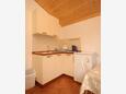 Starigrad, Kitchen in the apartment, (pet friendly) and WiFi.