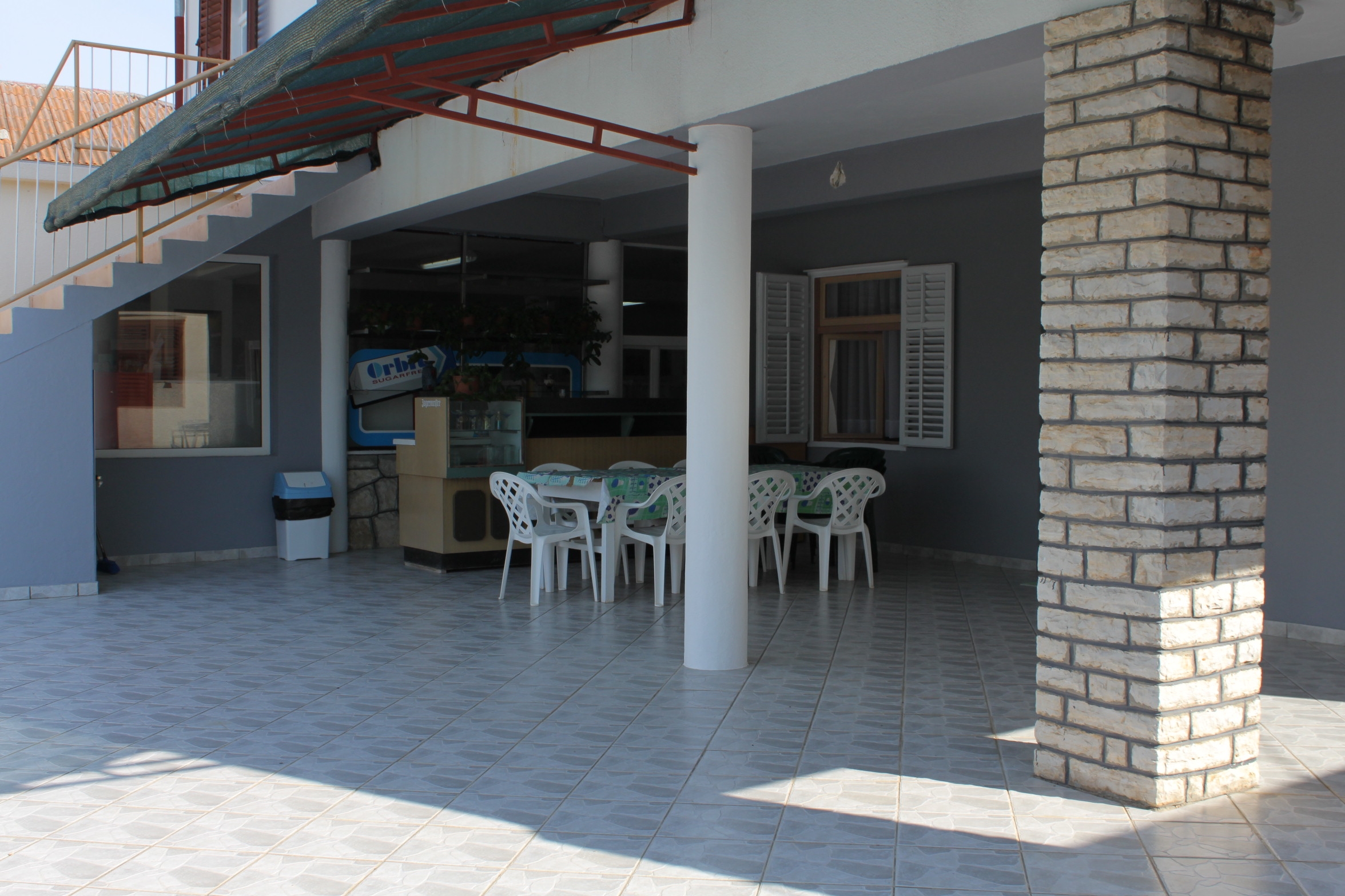 Two bedroom apartment with terrace Seline, Paklenica  A-a