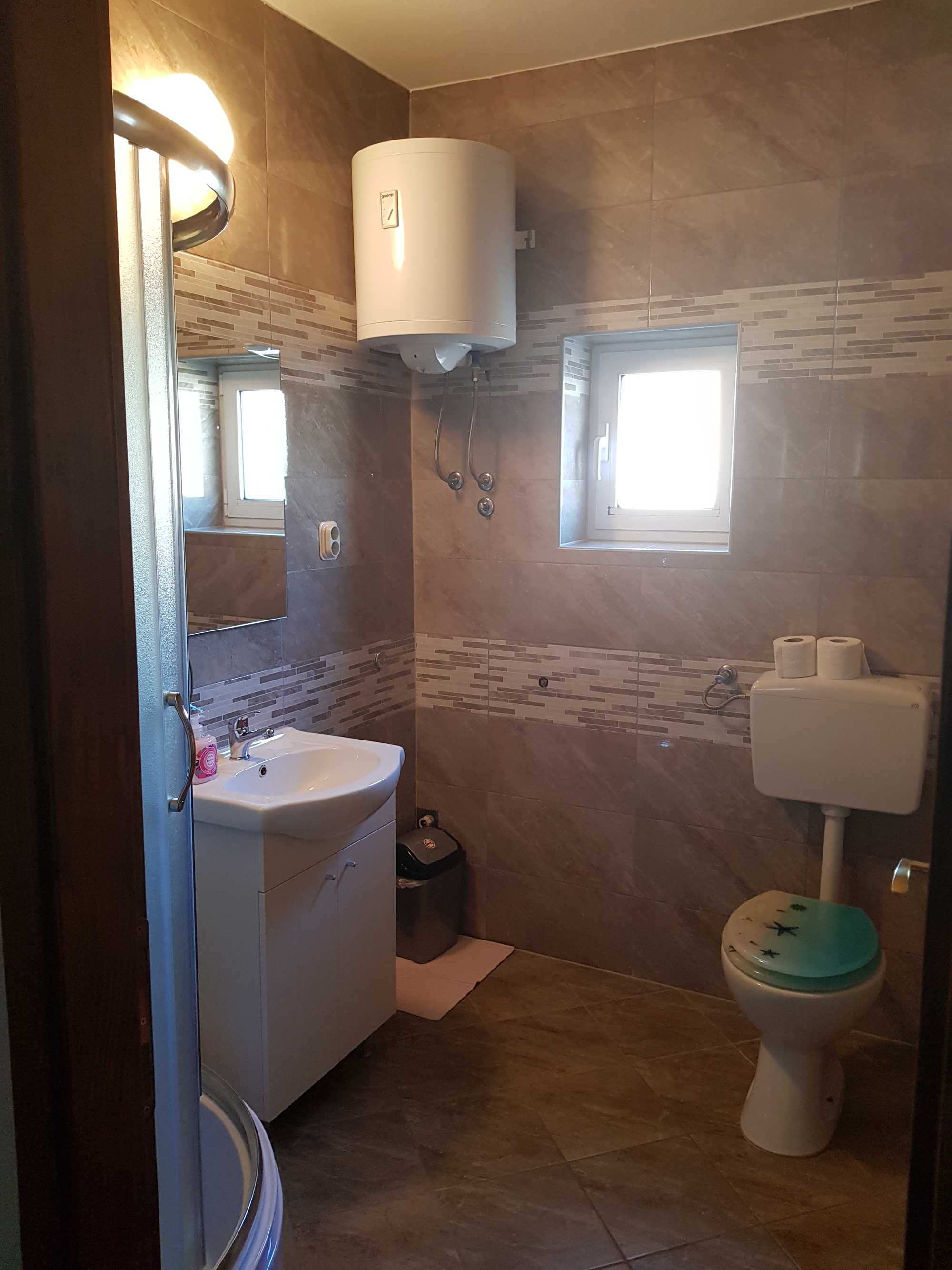 Four bedroom apartment with terrace Seline, Paklenica  A-b