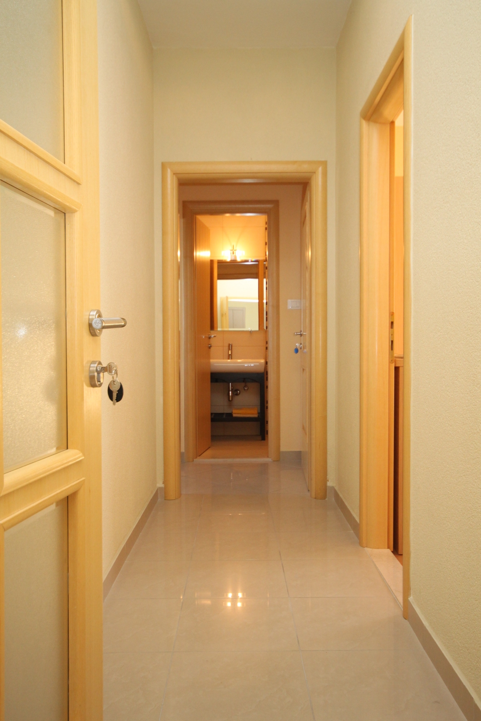 One bedroom apartment with balcony and sea view Makarska  A-a