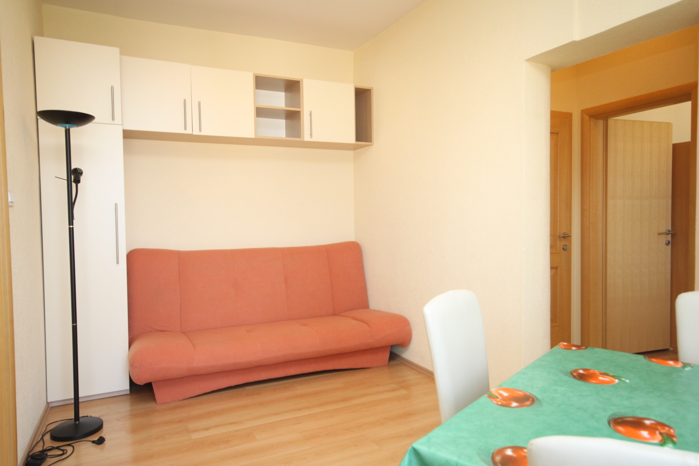 One bedroom apartment with balcony and sea view Makarska (A-6632-b) One bedroom apartment with balcony and sea view Makarska (A-6632-b)