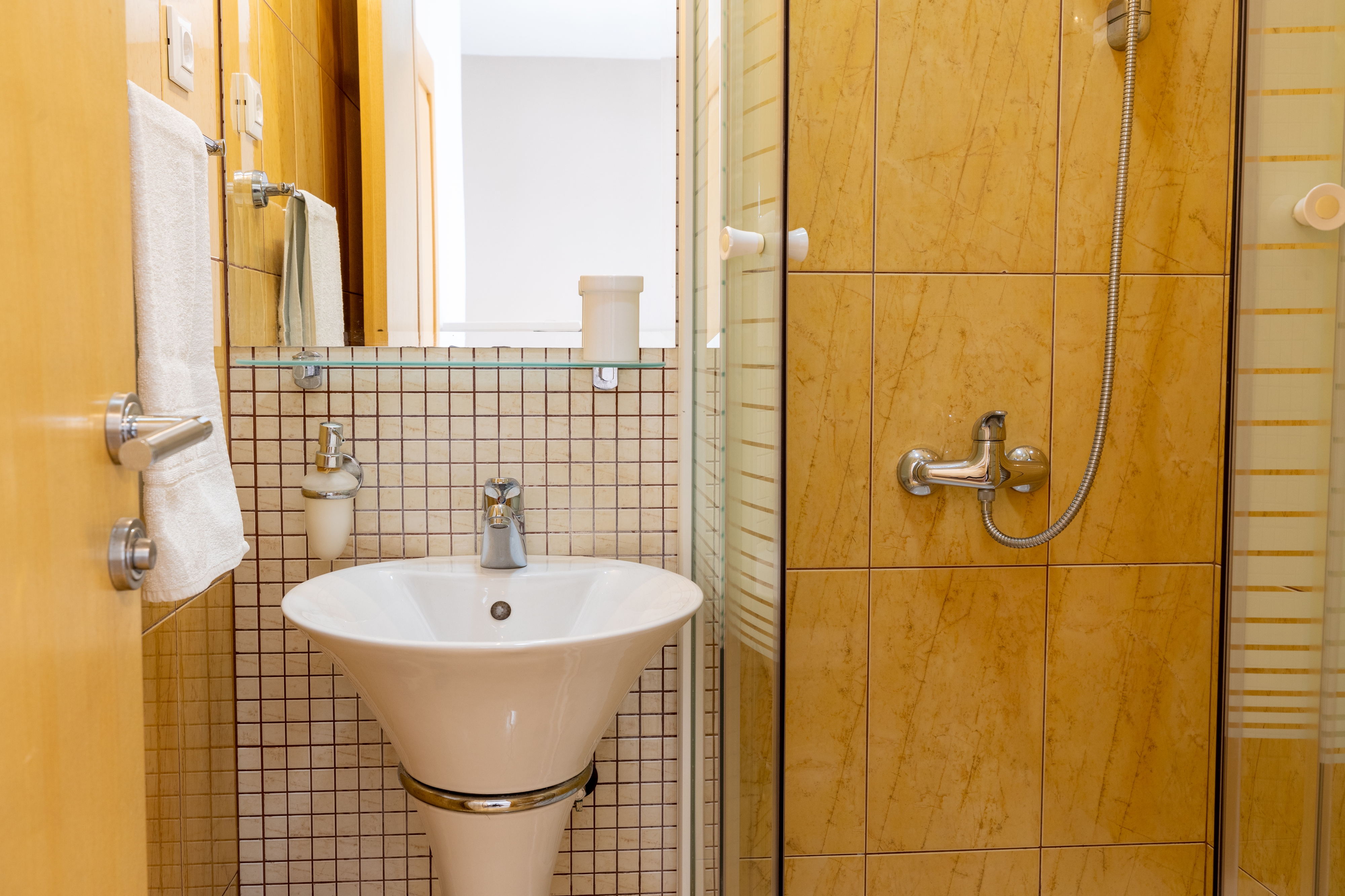 Studio flat with balcony Makarska  AS-a