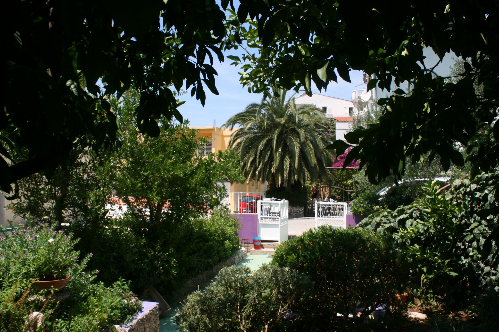 Two bedroom apartment with terrace Makarska  A-a