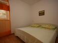 Bedroom 2 Makarska, Bedroom 2 in the apartment, WiFi.