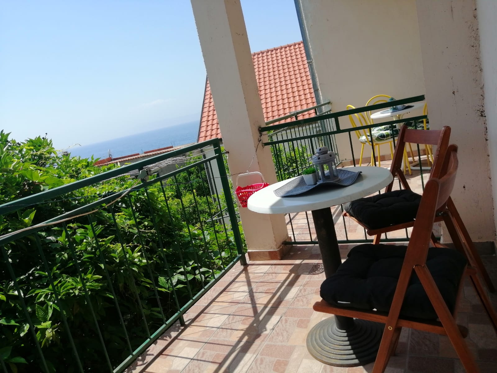 Two bedroom apartment with terrace and sea view Podgora, Makarska  A-a